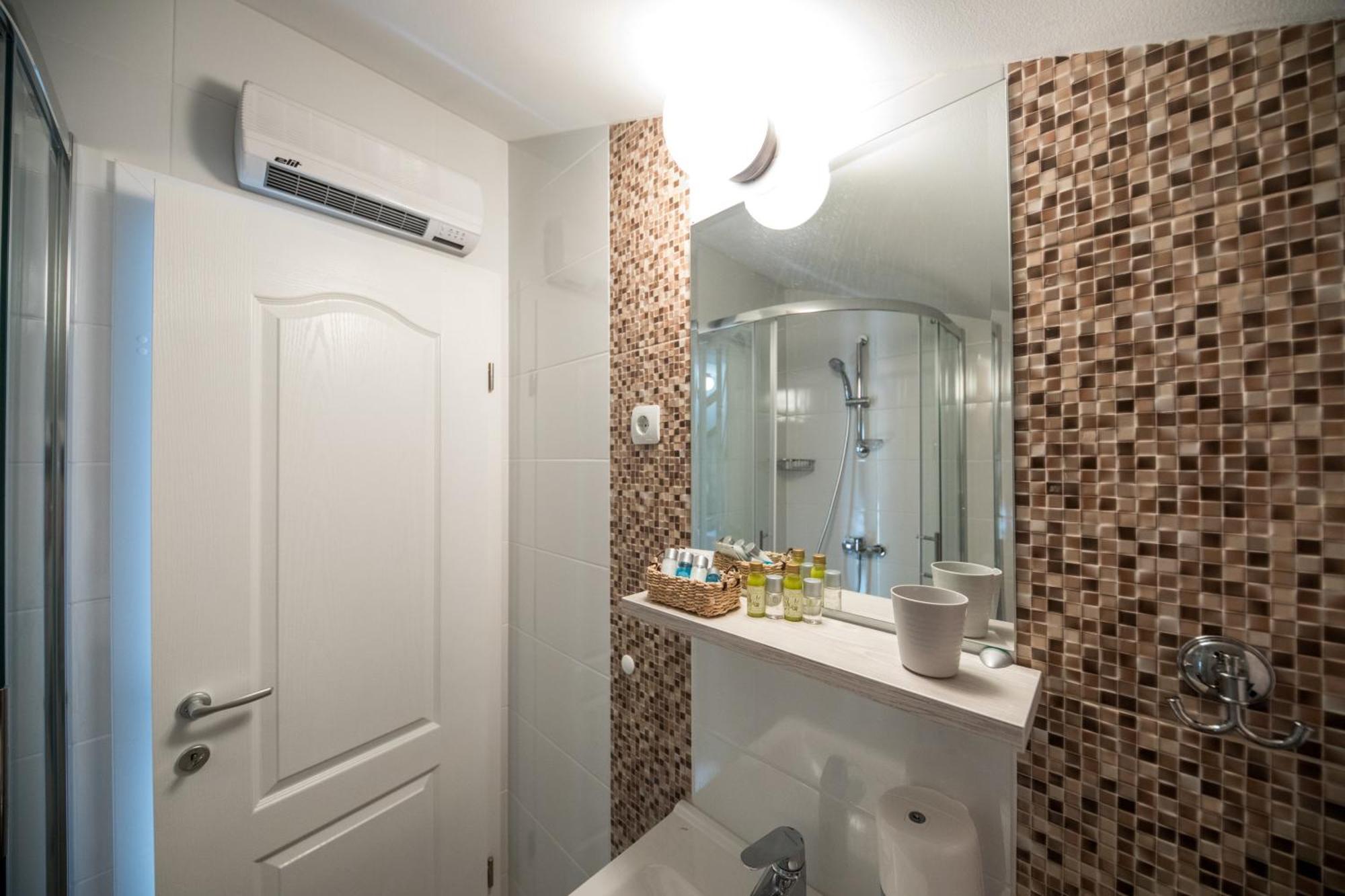 Curic Apartment Slano